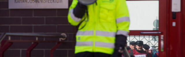 Ametiühingud protestivad töölepingu seaduse vastuvõtmise vastu