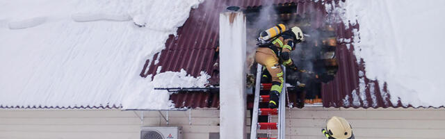PILDID: Võru vallas põles maja