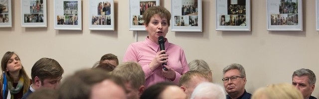 Ametiühingud kavatsevad heita Kohtla-Järvel Keskerakonnale kinda