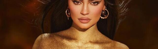 Kuulsused, kes möödunud aastal oma paljast ihu välgutasid