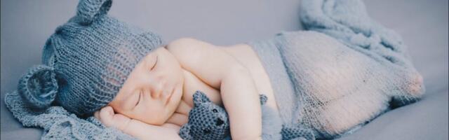 VIDEO:  Naine sünnitas haigla parklas!