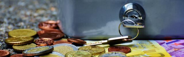 Valitsus langetab vanemahüvitise ülempiiri ja kehtestab lae haigushüvitistele