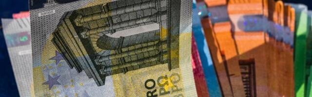 Möödunud aastal kerkisid palgapakkumised rekordilise tasemeni, aga peamiselt tippjuhtide ja -spetsialistide arvelt