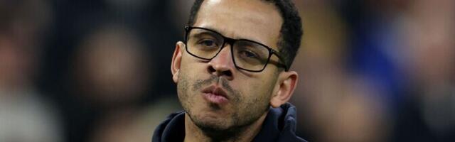 Vabalanguses Chelsea vallandas peatreeneri