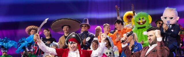 GALERII ⟩ Pöörased kostüümid ja meeletu auhinnasadu: Kanal 2s stardib maailmakuulsus telemäng «Kas lööme käed?»