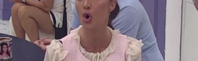 ANĐELINI RODITELJI ĆE ČUPATI KOSU S GLAVE ZBOG OVOG SNIMKA! Saznali u kakvom im je stanju ćerka, šta se dešava sa njom?!