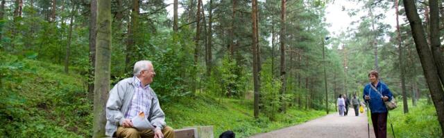 Eesti inimesed jäävad vara pensionile, ent töötavad kaua