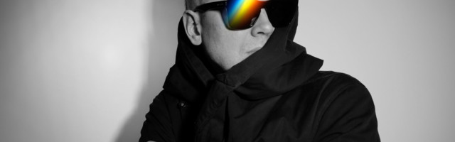 Leslie Laasner. Septembrivärinad