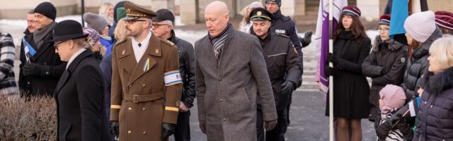 GALERII | Eesti Vabariigi 107. aastapäeva hommik Paides