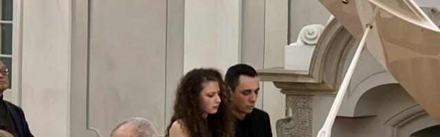 Säravad sähvatused ja pühendused