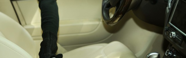 Kas kindlustus kaitseb, kui autost varastatakse näiteks nutitelefon või tahvelarvuti?