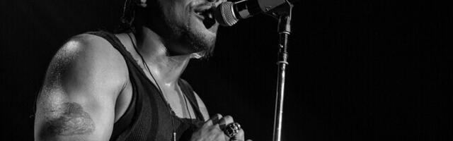 Suri neo-soul'i pioneer D'Angelo