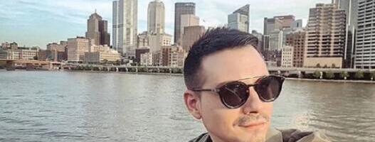 U DIJASPORI ZARADIO OGROMNE PARE, A U BEOGRADU NIKAD NIJE ZAPEVAO: Poznati pevač imao ozbiljne hitove i popularnost, sad otkrio zašto ga nije bilo u prestonici