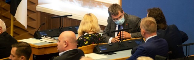 Riigikogu kiitis heaks haiguspäevade varasema hüvitamise
