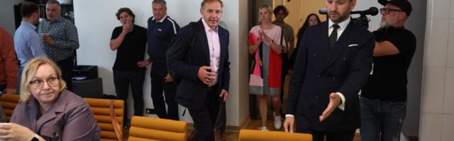 Reformierakond tutvustab linnapeakandidaati, kohale saabus Urmas Sõõrumaa