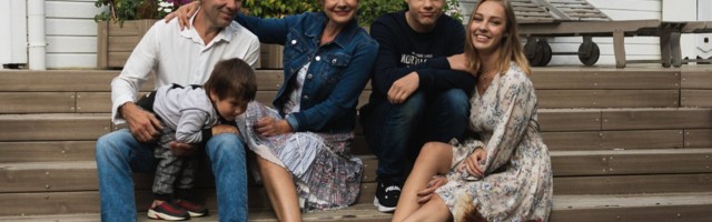 Marika Korolev-Pihelpuu jaoks on „Õnne 13” kui perekonnaalbum. "Selle asemel, et võõraid lapsi seriaali mängima laenata, võtsin enda omad!"