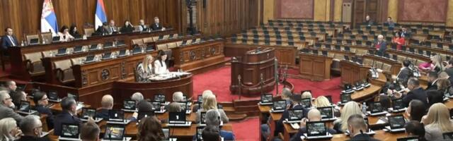 SUTRA SEDNICA SKUPŠTINE, JEDNA TAČKA DNEVNOG REDA: Poslanici glasaju o poverenju Vladi Srbije