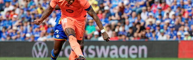 Barcelona jõudis teise järjestikuse meistritiitli lävele