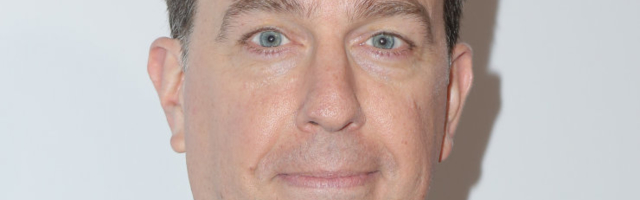 "Kontorist" tuntud Ed Helms: ma toetan näomaske mitte kandvate inimeste häbistamist