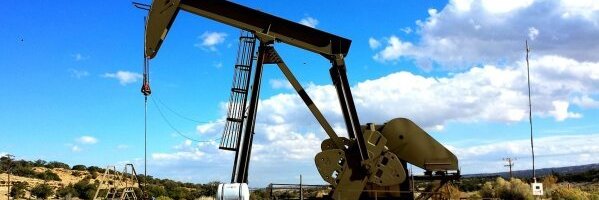 Börs: tööstusmetallid langevad; alumiiniumi suur löök; nafta läheneb 20 dollari piirile