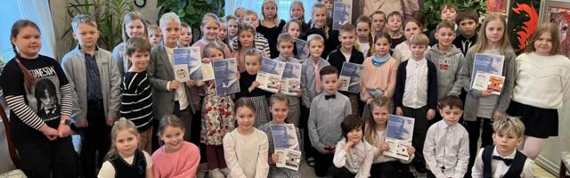 Etluskonkurss tõi raamatukogu lapsi pilgeni täis