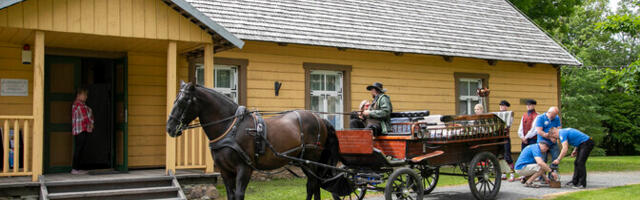 Galerii: Jõgevamaal saatsid laulu- ja tantsupeo tuld eesti rahva suurkujud