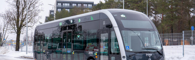 TLT alustab testsõite elektribussiga, mis näeb välja nagu tramm