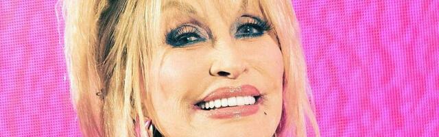 Dolly Parton: kui mu rinnad poleks ehtsad, oleksin lasknud need paigaldada