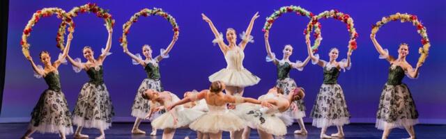 Kaurikooli balletiklass esines Soomes
