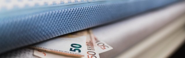 Võta omaks need neli harjumust, mis võivad sind tasapisi rikkaks teha