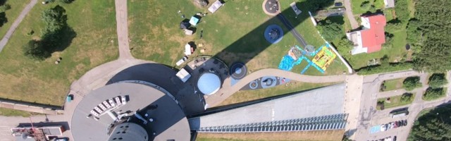 Reporter: 41 aastat Tallinna teletorni! Sünnipäev koos BASE-hüppajatega!