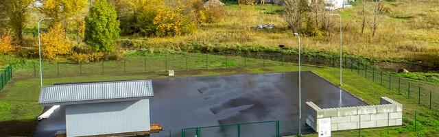 Keh­ra jäät­me­jaam val­la hal­la­ta