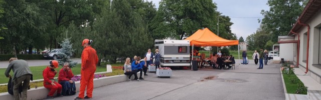 Dokumentaalne rännaklavastus "Põlevkiviõli" on kliimateemadega manipuleeriv käkerdis