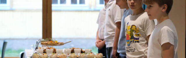 GALERII | Kärdla Kooli 195. sünnipäeva tähistati kontsert-aktusega