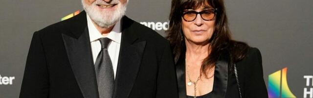 Selgus mõrvatud Hollywoodi režissööri ja tema abikaasa surma põhjus. Vahistatud poeg oma süüd ei tunnista