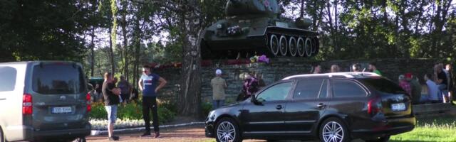 Punamonumendid kaovad! Aga millal?