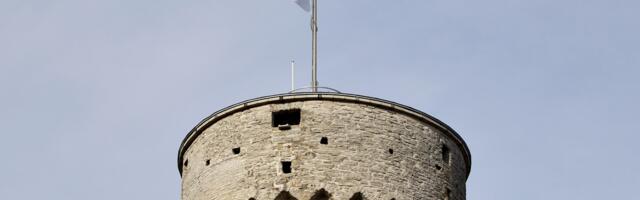 Riigikogulaste aknalaudadel avalduvad Eesti ja "homoriigi" vastuolud