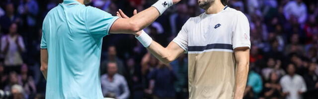 Vürstiriigi tenniseajalugu teinud Vacherot sai nõost jagu ka Pariisis