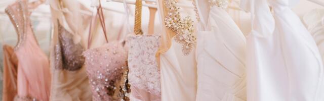 Kleitide ja lipsudega head teha saad: algas Vähiliitu toetav kampaania "500 kleiti"