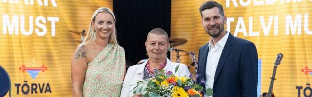 Tõrva tunnustusvastuvõtul jagati aumärke ja tiitleid