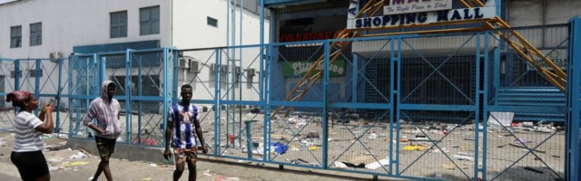 Nigeerias on nädalaid julma politseiüksuse vastu meelt avaldatud