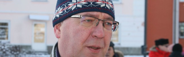 Valitsuse kukkumine võtab pealinnas töökoha mitmelt tuntud idavirulaselt