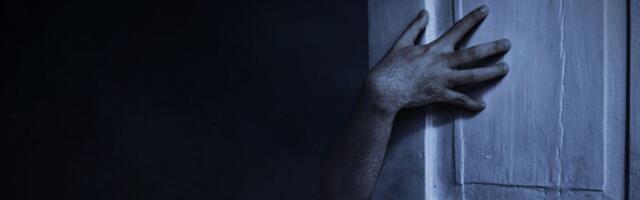 Ukseavast sisenes tume käsi, mis toas tuled kustu vajutas...