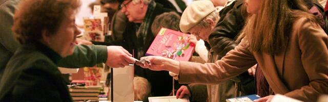 Eufoorilised 1990-ndad kirjastamises_ piraatlus, hiigeltiraažid ja põlu all olnud kirjandus. „Raha vedeles maas.“