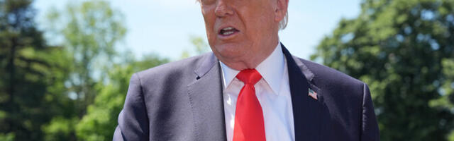 Trump lubab tõsta EL-i autode ja veokite imporditollid 25 protsendini