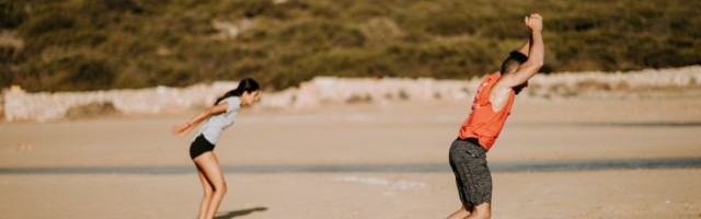 Naine, kes suhtleb endast 10 aastat vanema mehega sportlikul eesmärgil: mida ta minust tahab?