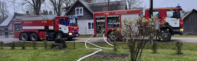 Noormees pääses tulekahjust napilt eluga, eluruumist puudus suitsuandur