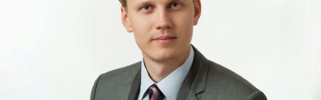 Priit Toobal naaseb poliitikasse