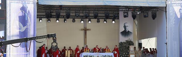 GALERII ⟩ Peapiiskop Profittlichi õndsakskuulutamise missa