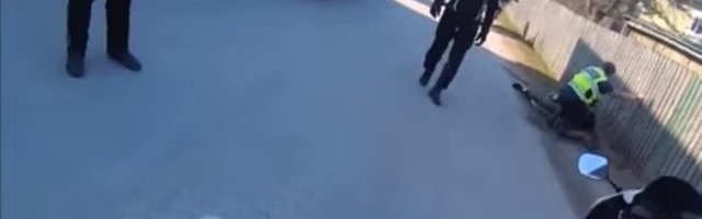 VIDEO | Tsiklimehed aitasid politseil Tartus roolijoodikut tabada